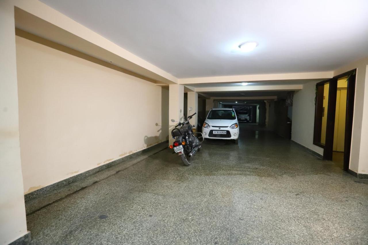 Hotel Nature View Green Park Metro Couple Friendly Nueva Delhi Exterior foto
