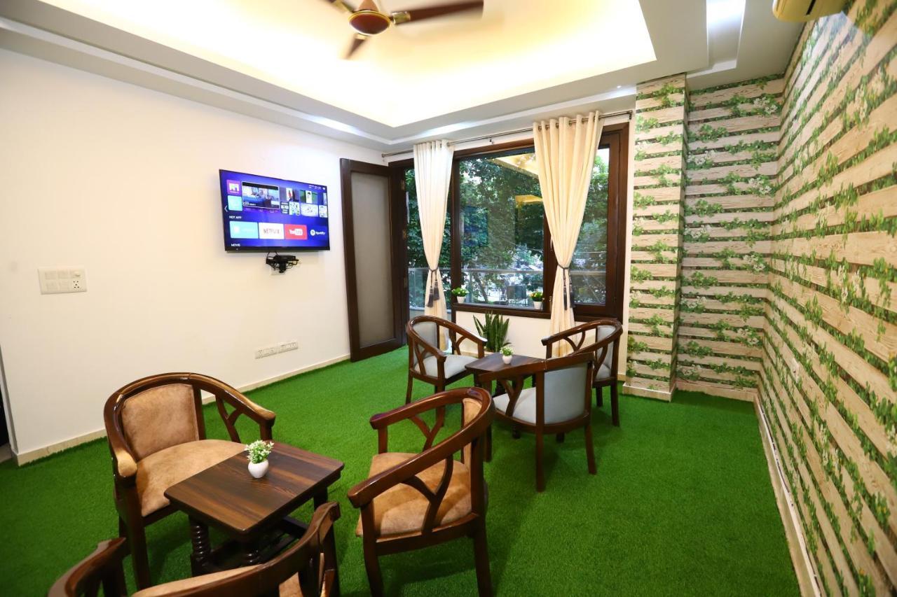 Hotel Nature View Green Park Metro Couple Friendly Nueva Delhi Exterior foto